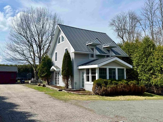 217 Ferry Road, Ferrisburgh, VT 05491