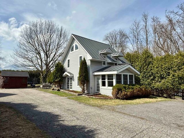 217 Ferry Road, Ferrisburgh, VT 05491