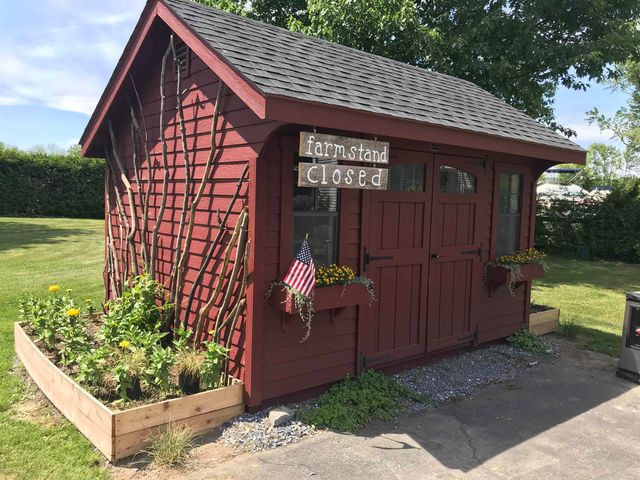 217 Ferry Road, Ferrisburgh, VT 05491