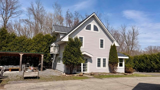 217 Ferry Road, Ferrisburgh, VT 05491