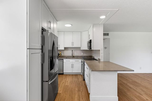 221 Waterford J, Delray Beach, FL 33446