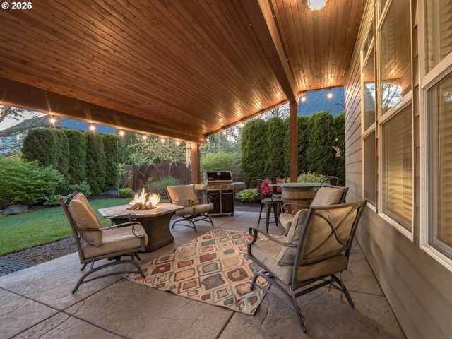 3017 ALDERSGATE Dr, Newberg, OR 97132