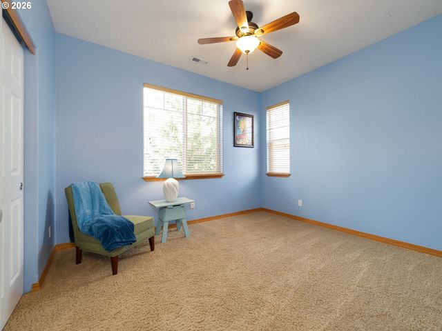 3017 ALDERSGATE Dr, Newberg, OR 97132