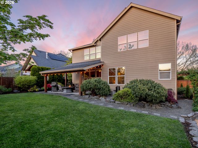3017 ALDERSGATE Dr, Newberg, OR 97132