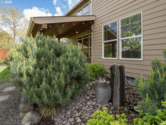 3017 ALDERSGATE Dr, Newberg, OR 97132