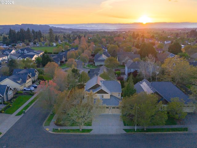 3017 ALDERSGATE Dr, Newberg, OR 97132