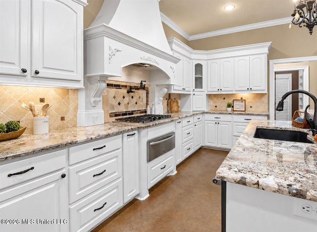 166 Stratford Drive, Brandon, MS 39042