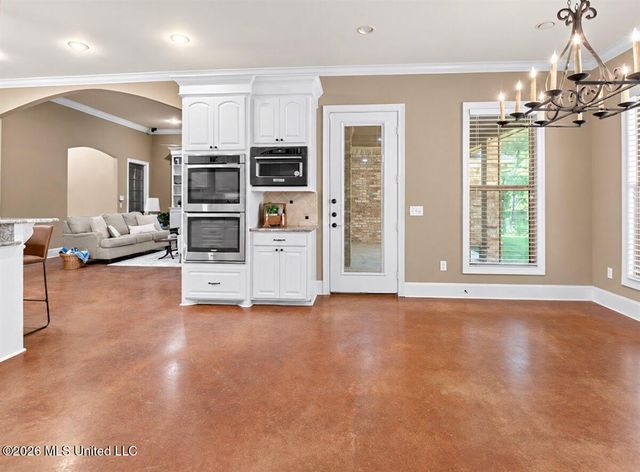 166 Stratford Drive, Brandon, MS 39042