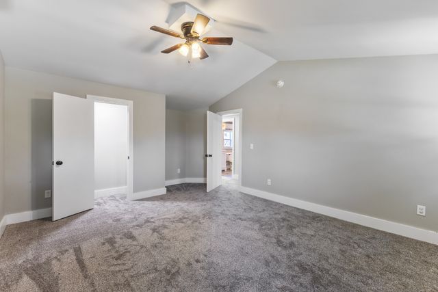 405 Fairfield Rd, Bethpage, TN 37022