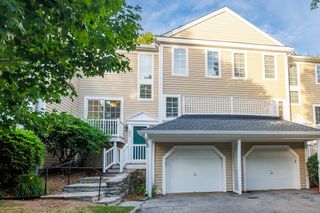 805 Kittering Way 805, Worcester, MA 01609