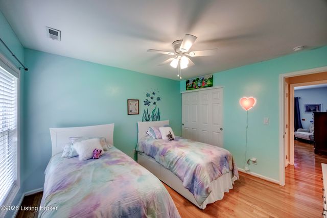 3904 Spring Valley Way, Louisville, KY 40241