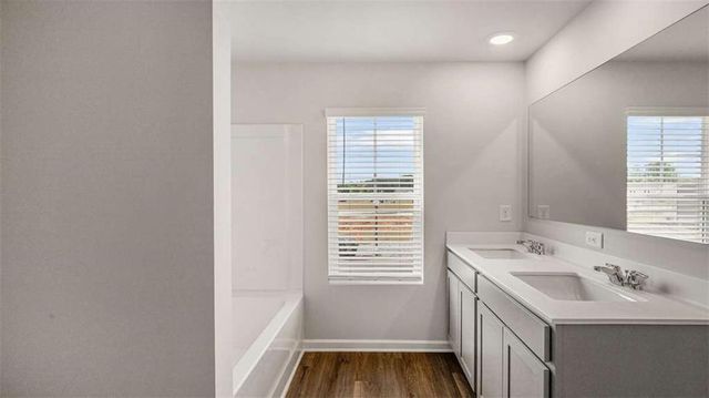 220 Sound Circle, Stockbridge, GA 30281