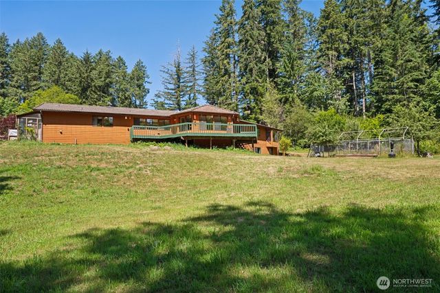 470 E Murray Road N, Grapeview, WA 98546
