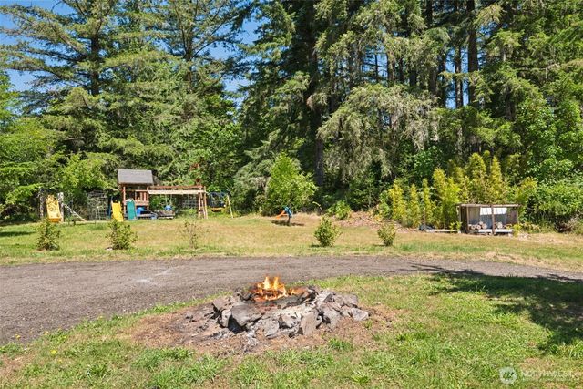 470 E Murray Road N, Grapeview, WA 98546