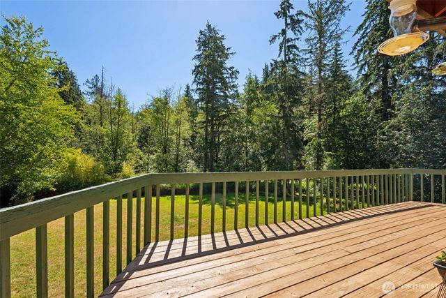 470 E Murray Road N, Grapeview, WA 98546
