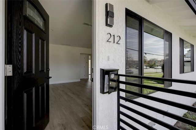 210 W Alameda, Burbank, CA 91502