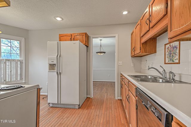 15336 Woodstone Circle, Bristol, VA 24202