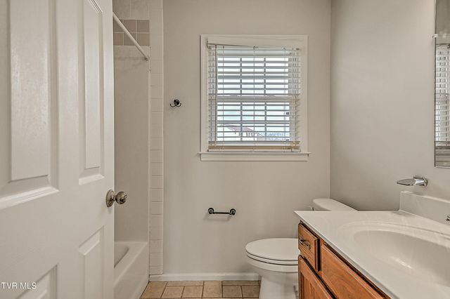 15336 Woodstone Circle, Bristol, VA 24202