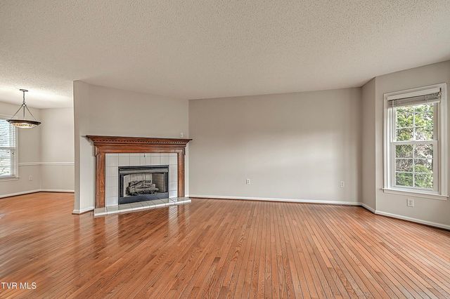 15336 Woodstone Circle, Bristol, VA 24202