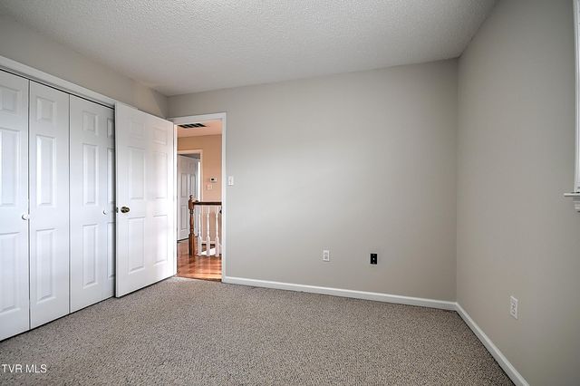 15336 Woodstone Circle, Bristol, VA 24202