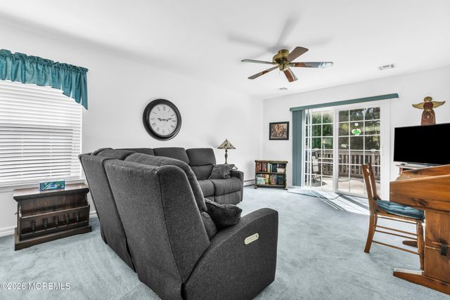 314 Jamaica Boulevard, Toms River, NJ 08757