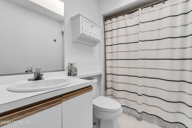 314 Jamaica Boulevard, Toms River, NJ 08757