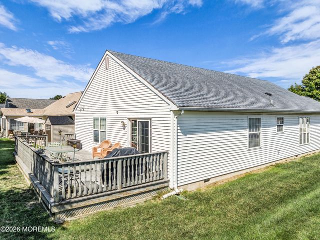 314 Jamaica Boulevard, Toms River, NJ 08757