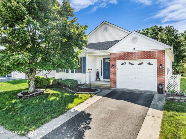 314 Jamaica Boulevard, Toms River, NJ 08757