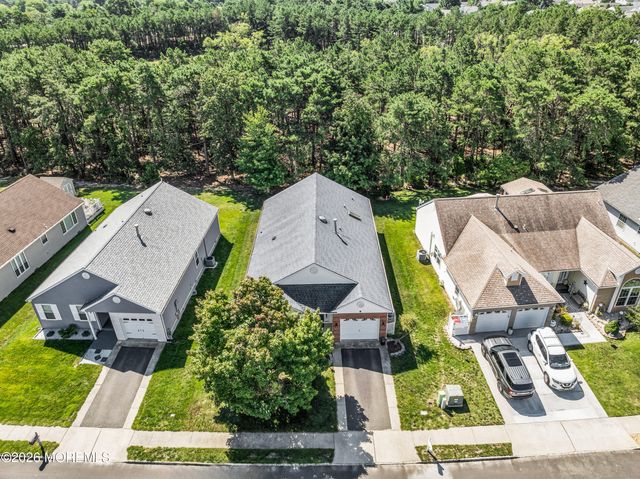 314 Jamaica Boulevard, Toms River, NJ 08757