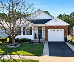 314 Jamaica Boulevard, Toms River, NJ 08757