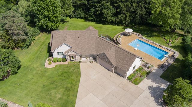 17162 Red Wing Boulevard, Hastings, MN 55033