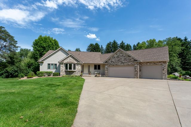 17162 Red Wing Boulevard, Hastings, MN 55033