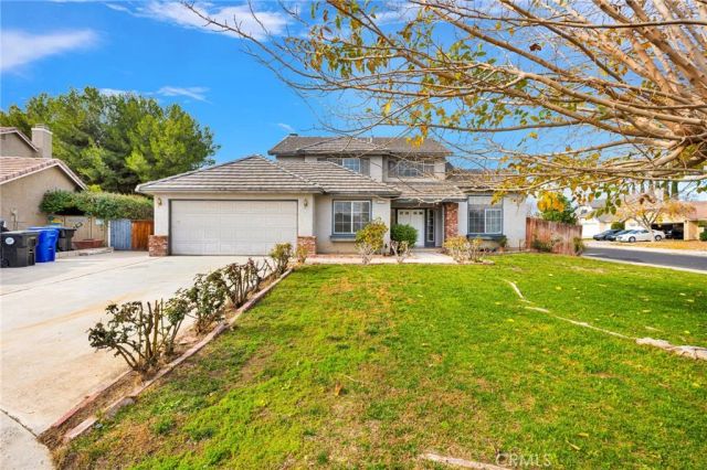 12734 Trotters Lane, Victorville, CA 92392