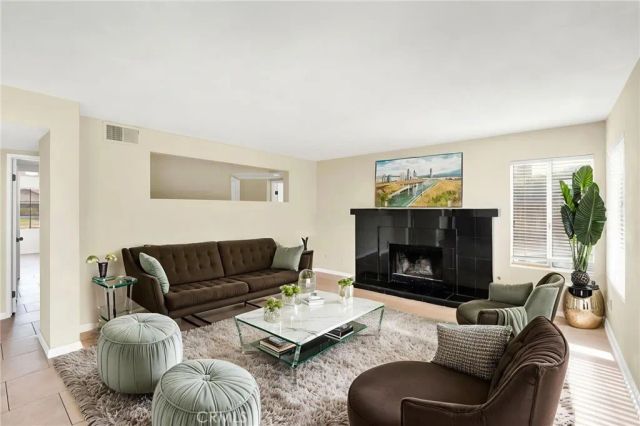 12734 Trotters Lane, Victorville, CA 92392