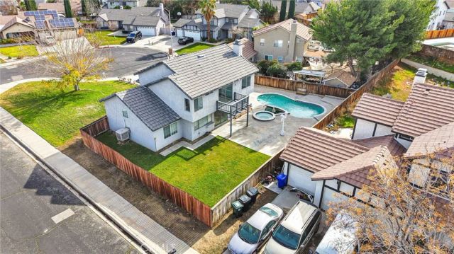 12734 Trotters Lane, Victorville, CA 92392