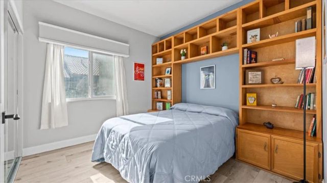 2816 W Sunnyview, Rialto, CA 92377