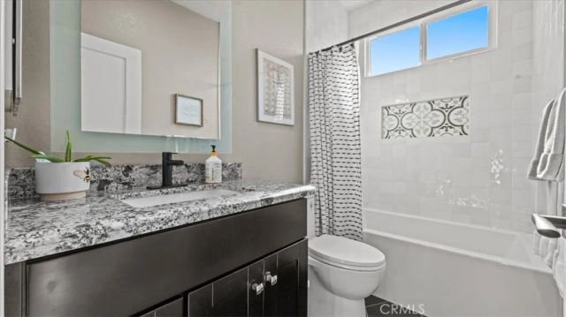 2816 W Sunnyview, Rialto, CA 92377