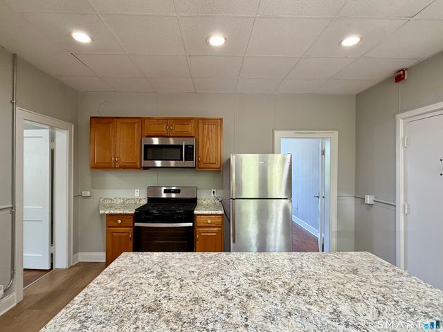 63 Derby Avenue 1, Derby, CT 06418