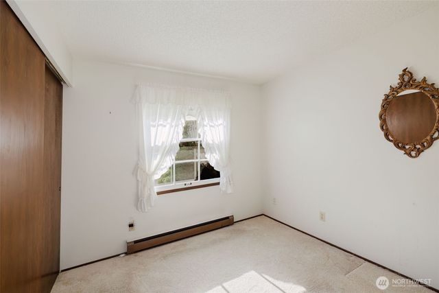 30026 5th Avenue SW, Federal Way, WA 98023