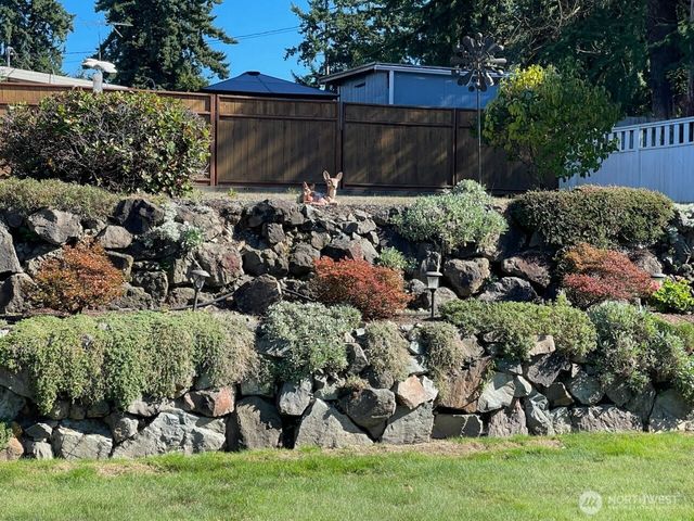 30026 5th Avenue SW, Federal Way, WA 98023