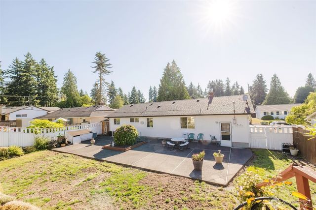 30026 5th Avenue SW, Federal Way, WA 98023