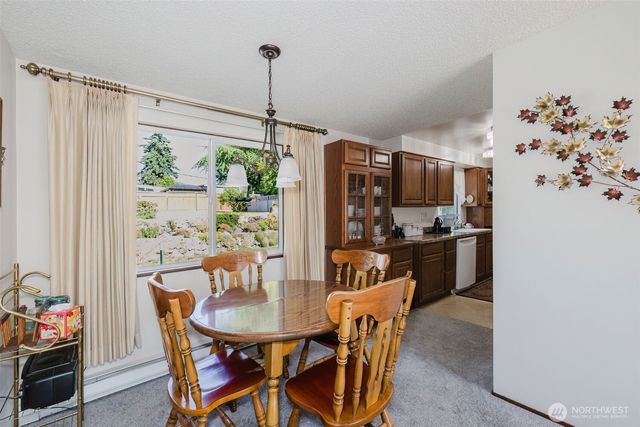 30026 5th Avenue SW, Federal Way, WA 98023