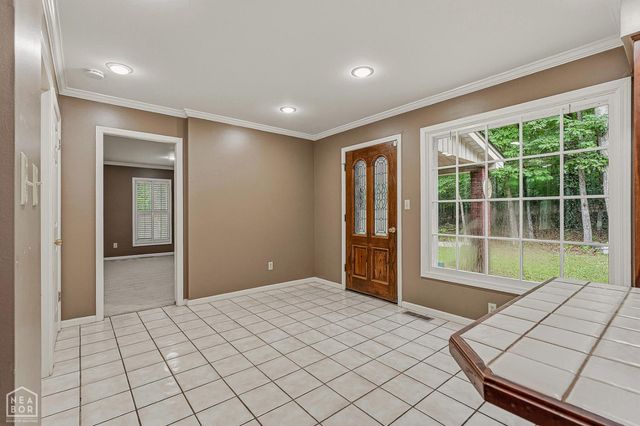 4121 Damron Drive, Jonesboro, AR 72404