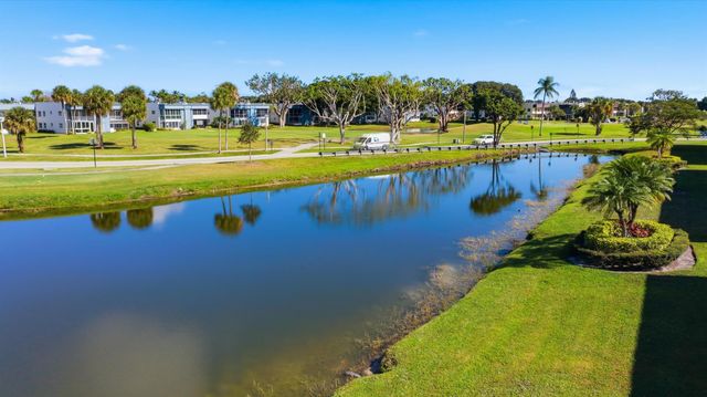 58 Piedmont B, Delray Beach, FL 33484