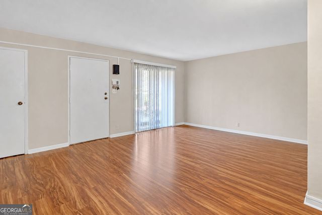 276 Lakemoore Drive NE E, Atlanta, GA 30342