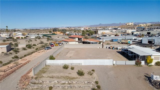 1365 Cherokee Lane, Bullhead City, AZ 86442