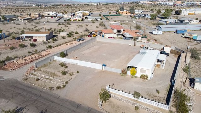 1365 Cherokee Lane, Bullhead City, AZ 86442