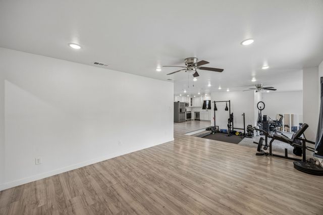 2800 Sierra Drive, Fort Worth, TX 76116