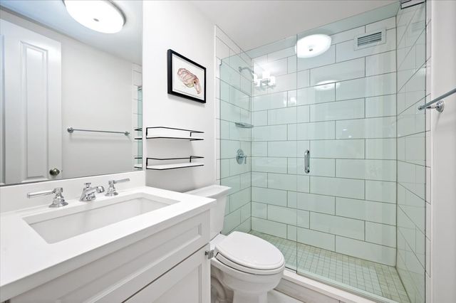 1410 N State Parkway 23B, Chicago, IL 60610