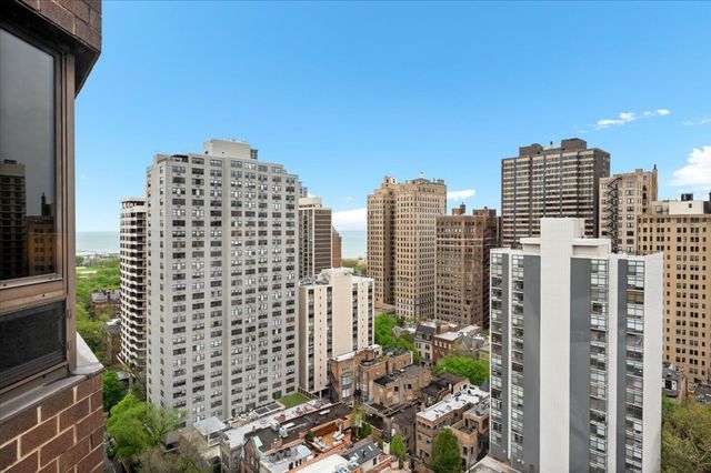 1410 N State Parkway 23B, Chicago, IL 60610